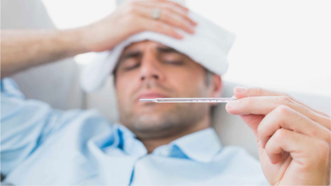 হঠাৎ জ্বর হলে করণীয় কী? এখনই জেনে নিন